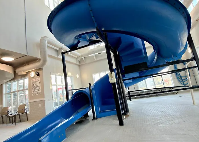 Holiday Inn Express Airdrie By Ihg